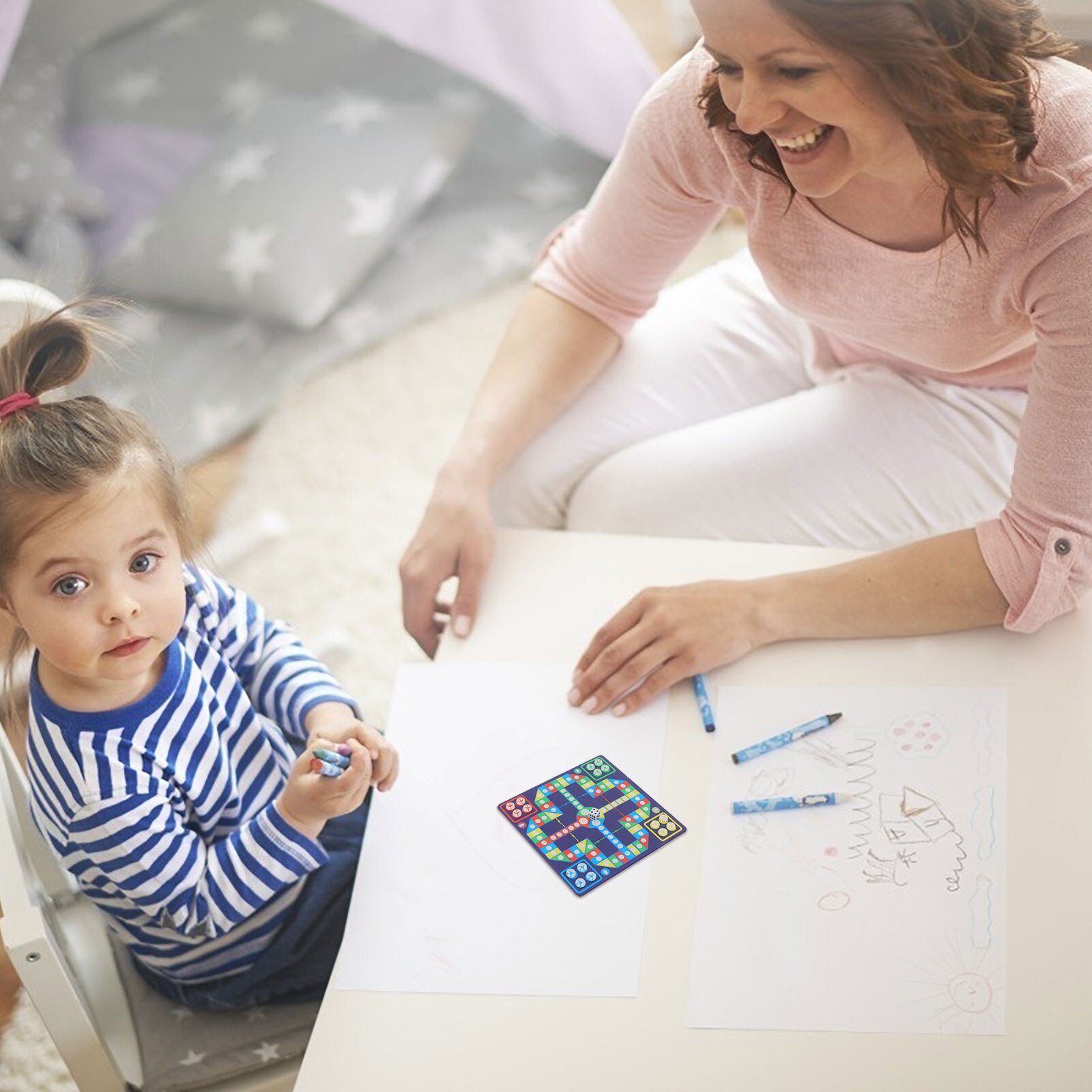 1 set of Mini Checkerboard Ornament Chess Board Model Decor Doll House Decor