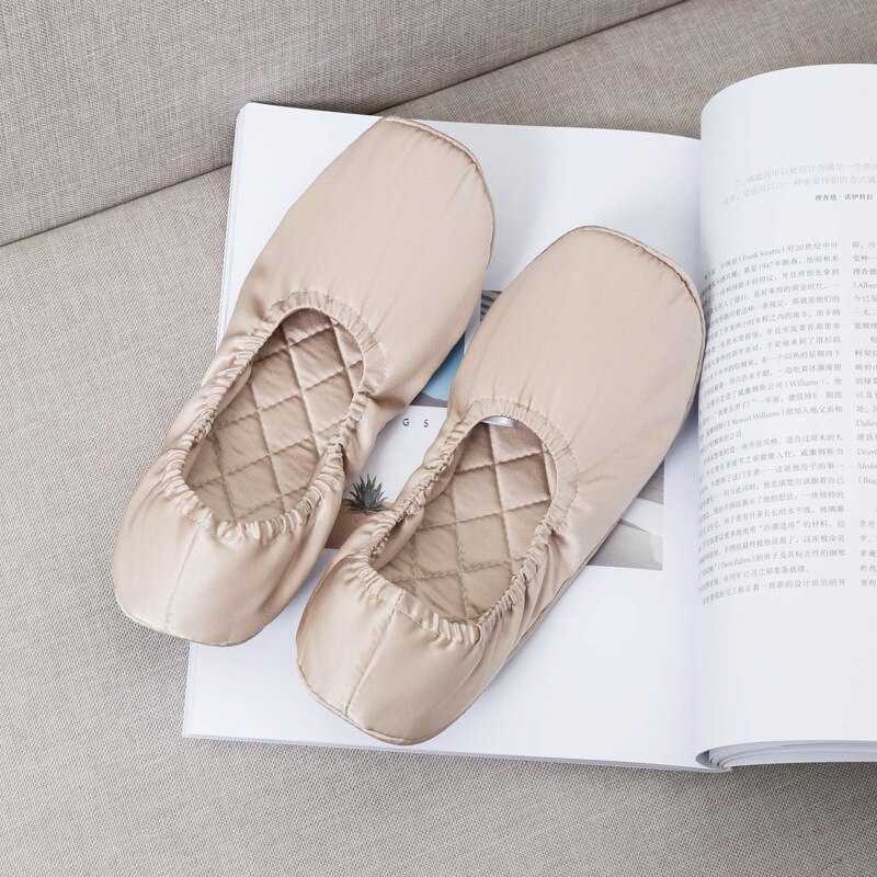 19 Momme House Wear Silk Slippers for Indoors Ballet Shoes Comfortable ladies Shoes for travel floor slipper: champagne / 37-38 (245mm)