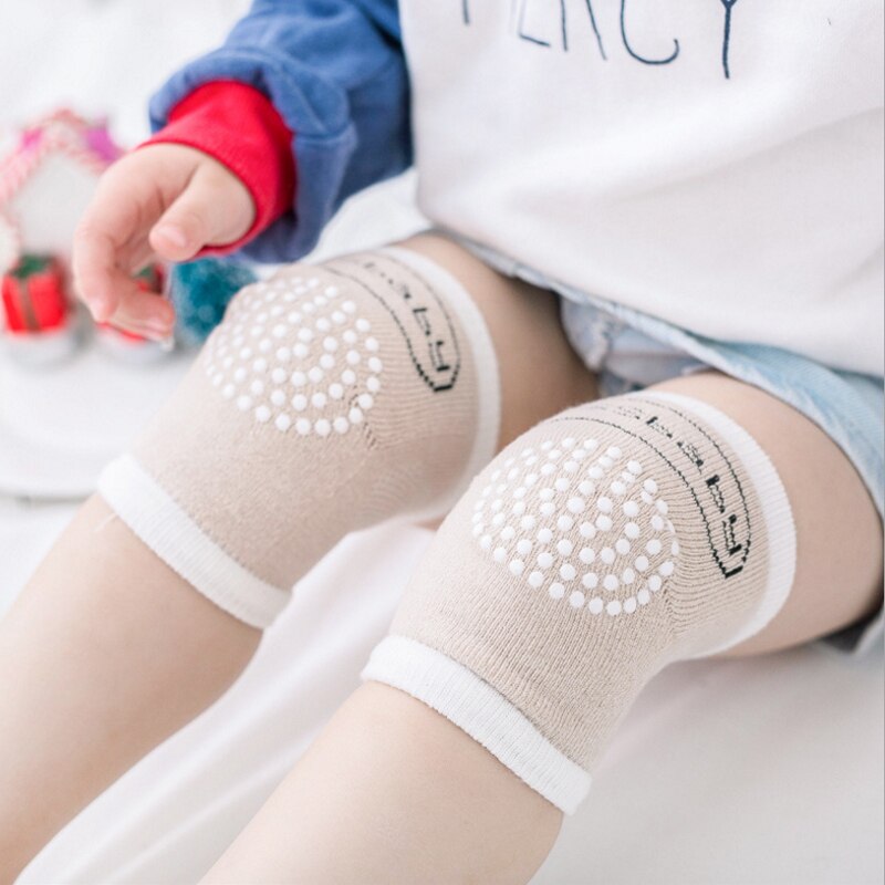 Småbørn børn knæbeskytter blød fortykker skridsikker åndbar dispensering sikkerhed kravlende baby benvarmere knæpuder