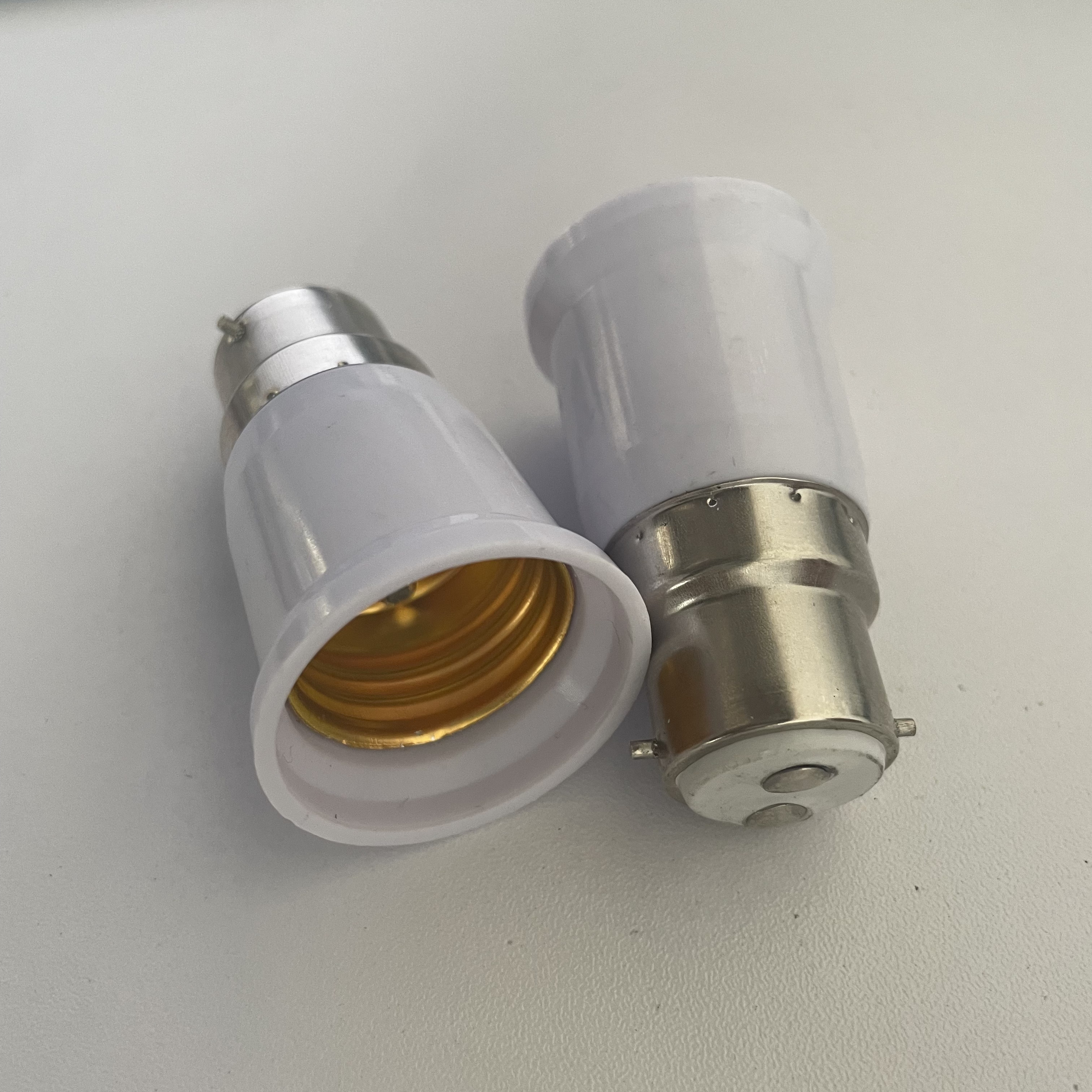 B22 naar E27 Lamp Socket Lampvoet Converter Adapter PC Brandwerende Lamphouder voor Led Maïs Lamp Spotlight 110V 220V