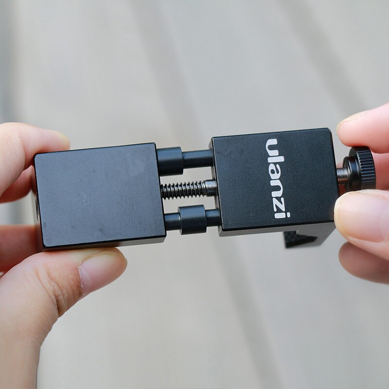 Ulanz Smartphone Tripod Mount-Ulanzi IRON MAN Aluminium Metal Universal Smart Telefoon Statief Adapter Houder Clip voor iPhone 8: Clip