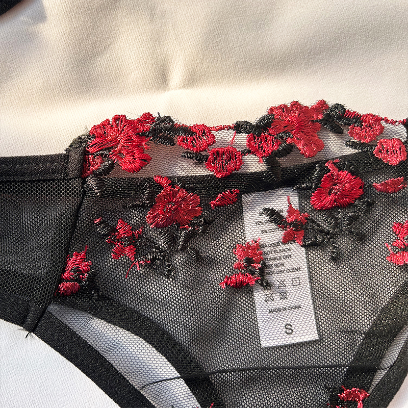 Sexet undertøj til kvinder gennemsigtig broderet små blomster bh lingeri trusser intimt kvindesæt todelt tøj