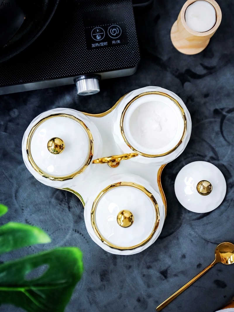 Tarro de especias de cerámica, suministros de cocina, juego de caja de condimentos para el hogar, traje de tres piezas, agitador de sal y azúcar, herramienta de almacenamiento de cocina