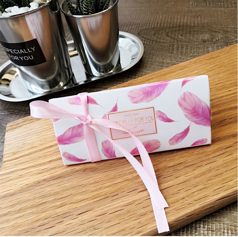 100Pcs Flamingo Wedding Candy Box Paper Guests Favor Boxes Birthday Party Favors chocolate cookie Box packaging Supplie: Pictures show 01 / 100PCS