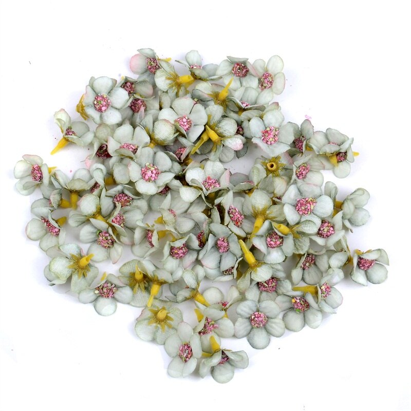 200PCS Mini 2cm Multicolor Daisy Flower Heads Mini Silk Cheap Artificial Flowers for Wreath Scrapbooking Home Wedding Decoration: Light blue