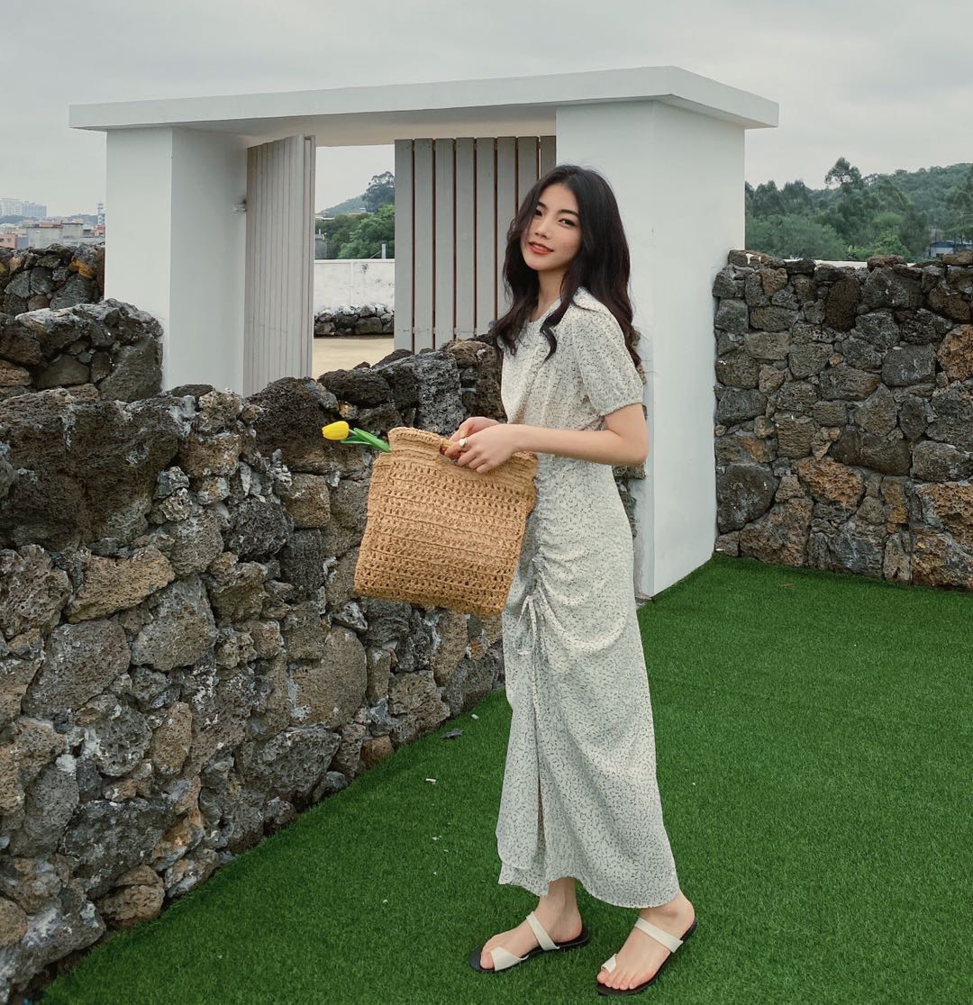 Straw Bag Women - Hand-Woven Hollow Rattan Tote - Large Capacity Casual Travel Messenger Crossbody Beach Bag