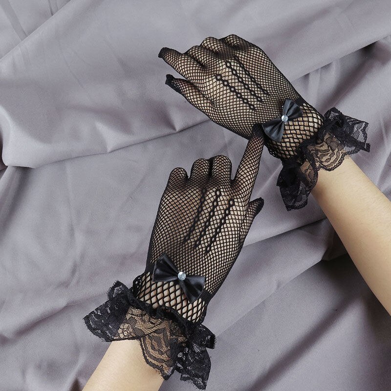 Ladies Short Lace Gloves Maid Sheer Fishn Net Black White Prom Tea Party Gloves Female&#39;s Fashionable Mittens for Women