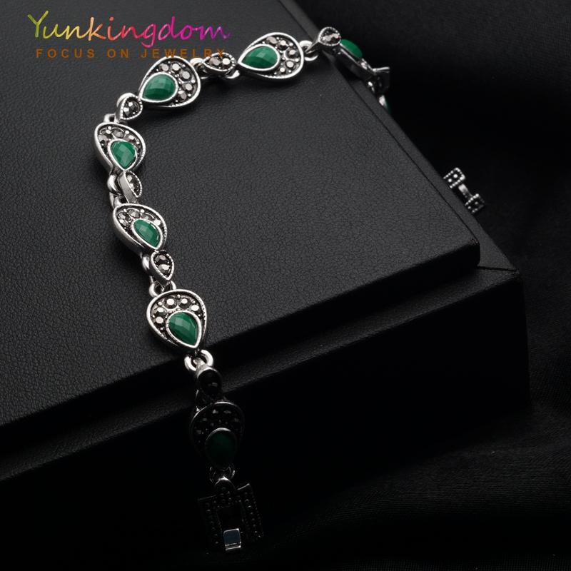 Yunkingdom Bohemian Etnische Sieraden Tibetaans Zilveren Kleur Groen Hars Armbanden Nepal Vrouwen Jaar Fijne Sieraden