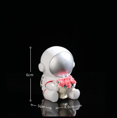 Resin Astronaut Figurines Spaceman With Moon Sculpture Decorative Miniatures Cosmonaut Statues For Man & Boyfriend: 2