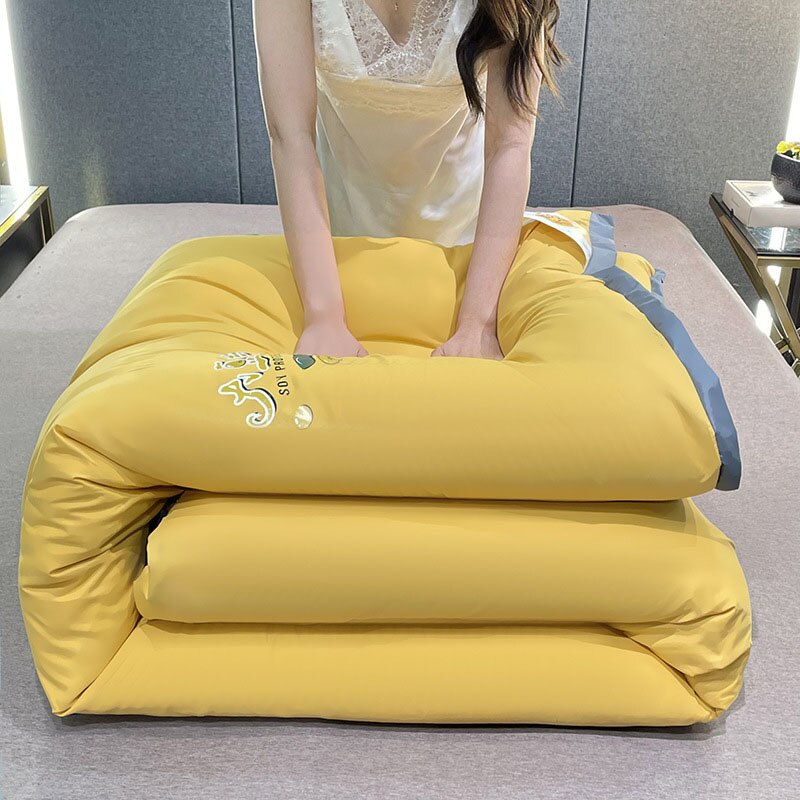 Couette matelassée grise pour lit Queen size, couette de maison légère en fibres: 180x200cm 1.5kg / YELLOW