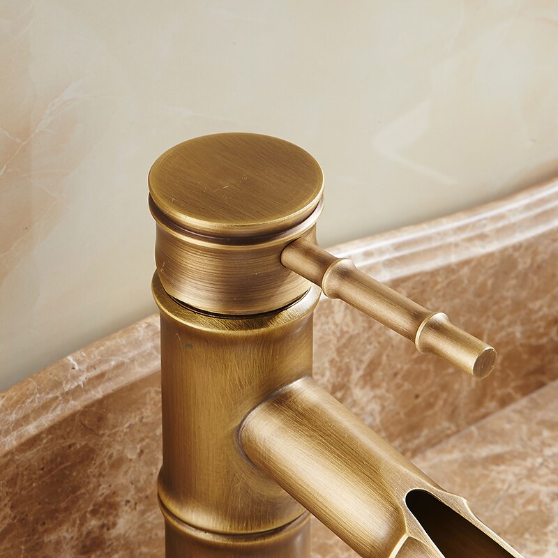 Antieke Bamboe Badkamer Kraan Antieke bronzen afwerking Messing Basin Wastafel Kraan Enkele Handgreep Bamboe Water Tap douche tap