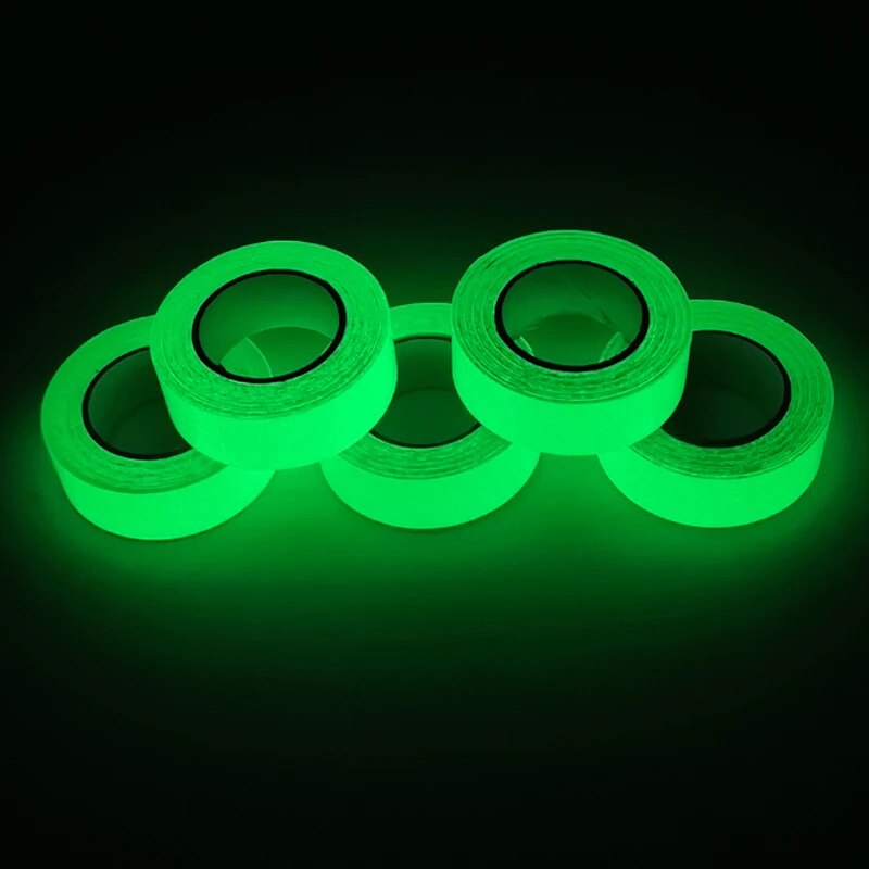 1 Rolle fluoreszierendes, selbstklebendes, Ich bin Dunkeln leuchtendes Klebeband, Lichtleiste, Feuerkanal, Bühnendekoration, Sicherheitsausgang, Warnaufkleber: Groß / Grün