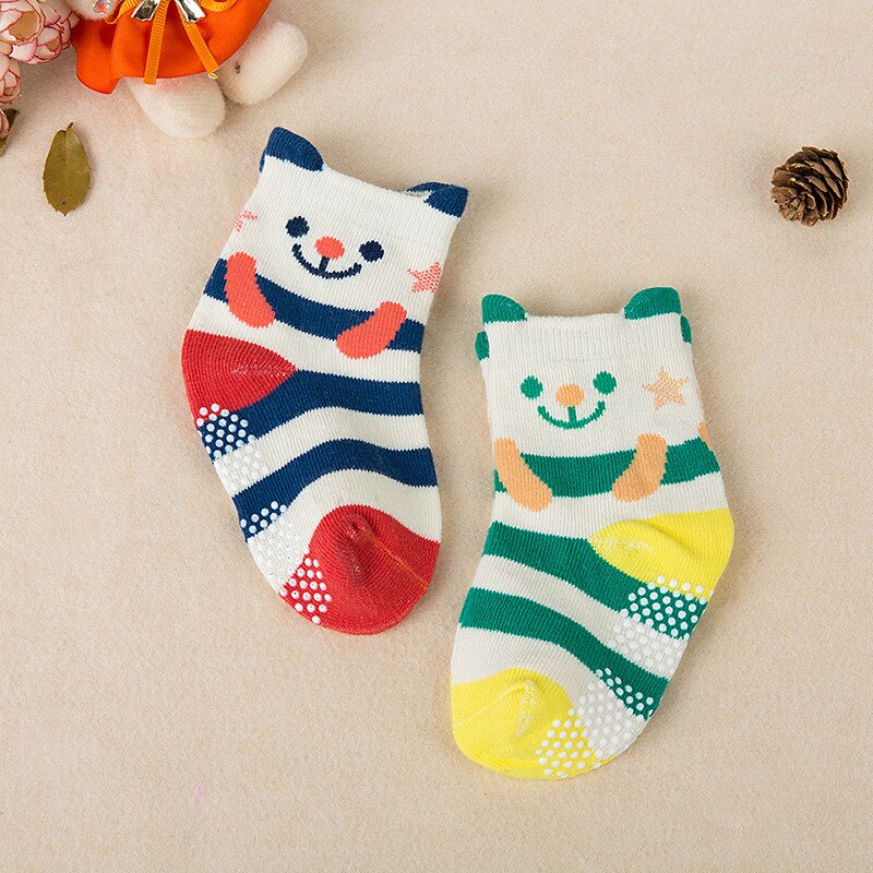 2 Pairs Newborm Baby Socken Baumwolle Imitieren Hand genäht Kopf Silikon Anti-skid Kleidung Zubehör Cartoon Socke Jungen mädchen: 2 / S 1-3Years