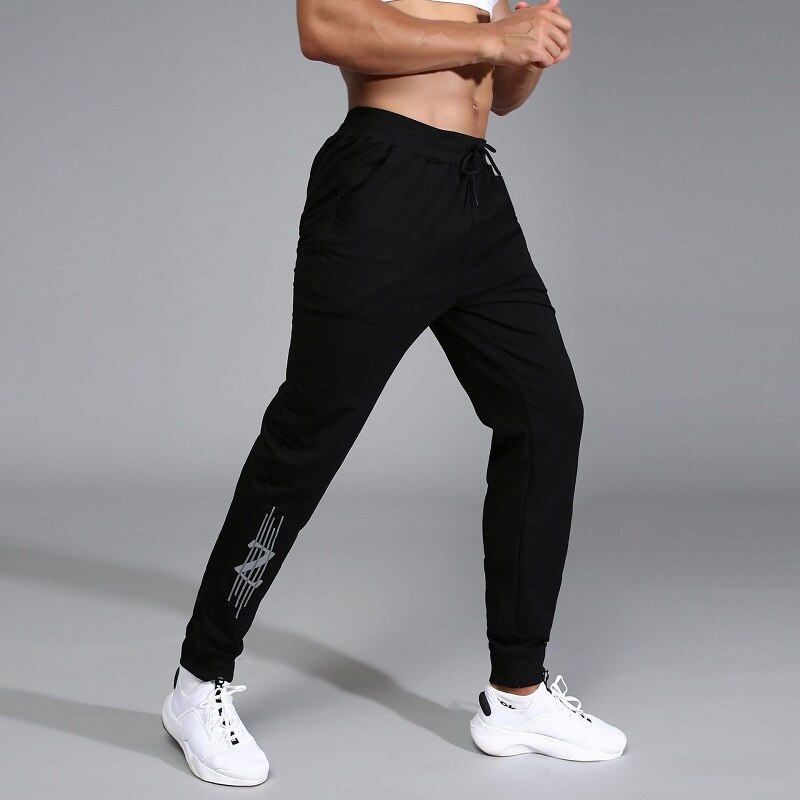 Winterproducten plus fluwelen joggingbroeken heren casual run training warme voeten broeken dikke katoenen broeken joggingbroeken joggingbroeken