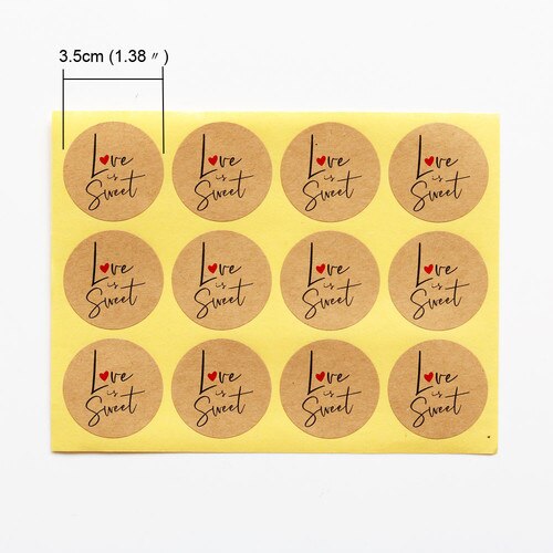 108 Pcs Ronde Etiketten Handgemaakte Kraftpapier Verpakking Sticker Dragee Candy Bag Geschenkdoos Verpakking Bag Wedding Marrige Bedankt Stickers: love is sweet