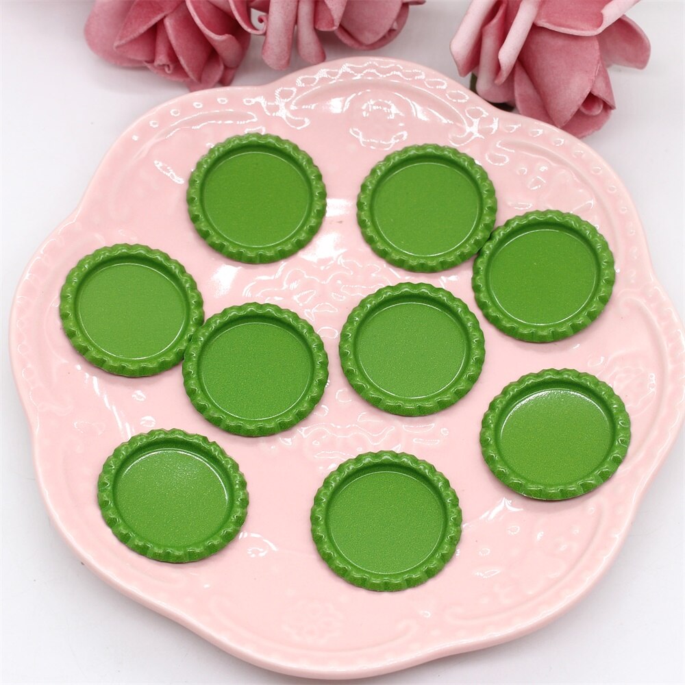 KSCRAFT Bottle Crown Caps 20 Flattened Bottle Caps With 20pcs Glitter Epoxy Dot Stickers For Crafting Bows Pendant: Green