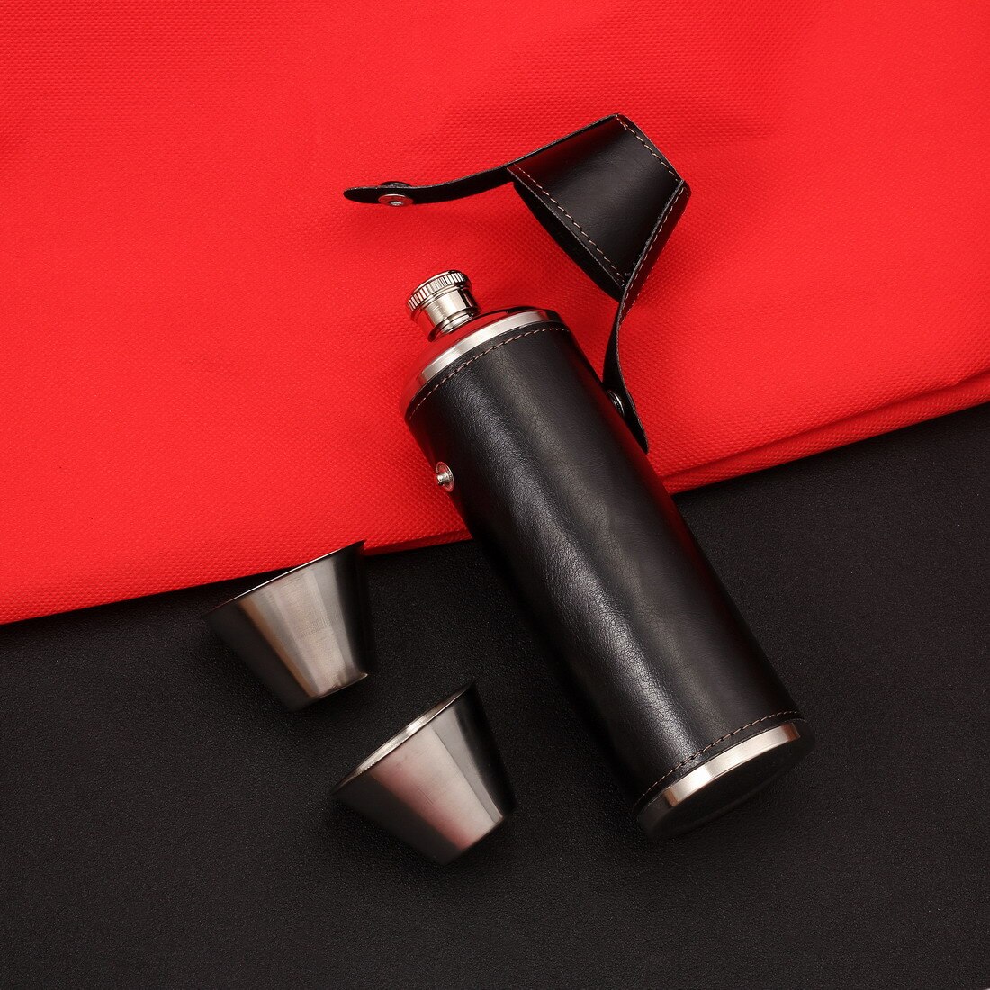 GENNISSY-flacon de poche 8 OZ avec entonnoir gratuit + 2 tasses en acier inoxydable avec couvercle recouvert de cuir et flacon étanche de 100%