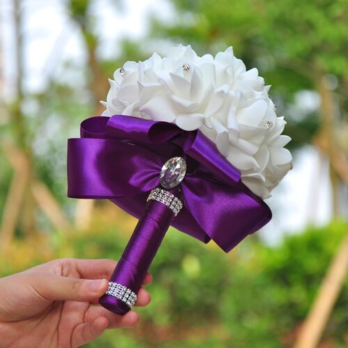 Romantisk bryllupsbuket brudepige bryllupsdekoration skum blomster rose brude buket hvid satin bedrift blomster: Lilla