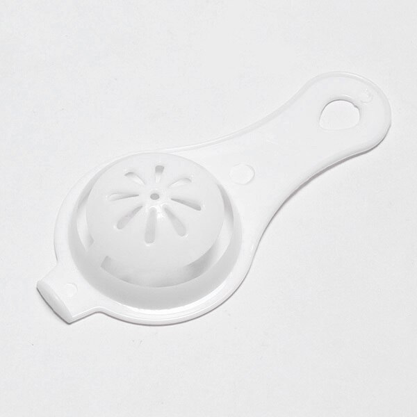 Plastic Egg Yolk White Separator Eco Friendly PP Food Grade Material 12*4.5 cm Egg Divider Tools
