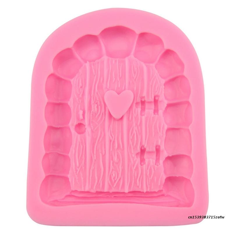 GXMA Handmade DIY Fairy Tale Wooden Door Wooden House Girl Snail Stone Wall Castle Modeling Fondant Silicone Mold Clay Gadget: 1