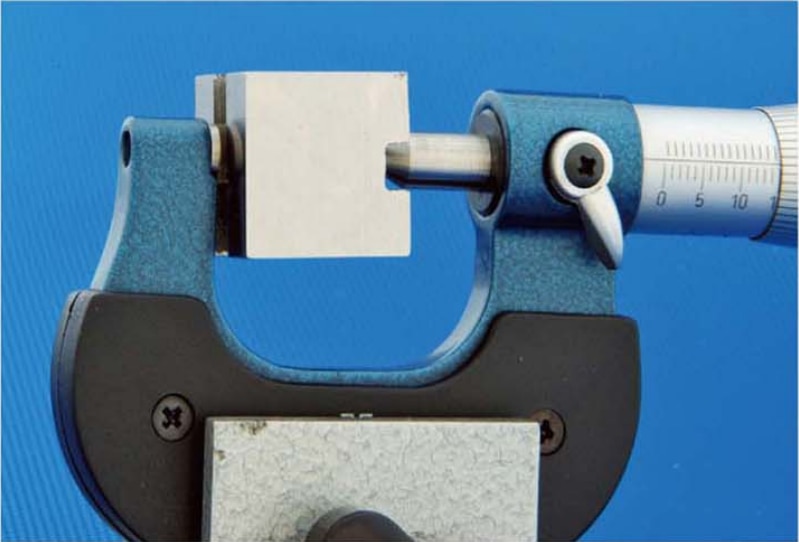 single point blade micrometers 0-25mm 0.01mm blade outside micrometers Measuring bit groove