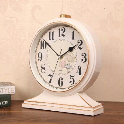 Kantoor Decoratie Desktop Houten Alarm Mute Retro Stilte Slinger Tafel Quartz Klok Night Desk Vintage Klok LY451