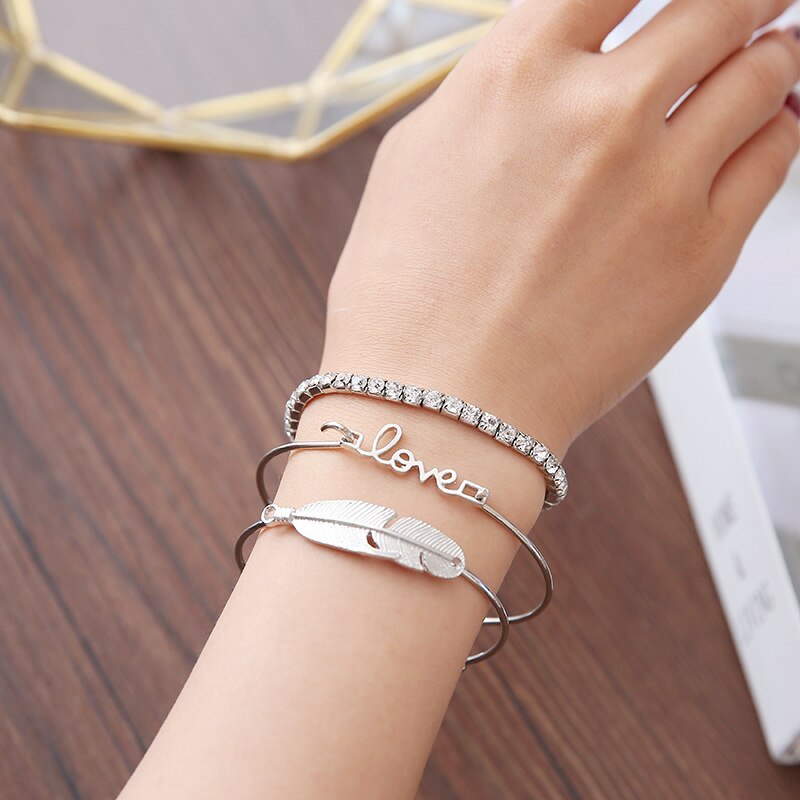 3 Pçs/set Pena Projeto Amor Rodada Cristal Gem Multilayer Ajustável Aberto Pulseira Definir a Forma Das Mulheres Jóias Presente Do Partido