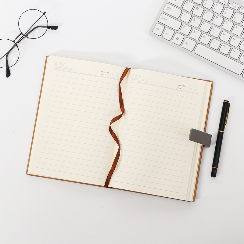 2022 Popular A5 Diary Notebook Daily Business Office Leather Work Notebook Diary Notepad School Supplies