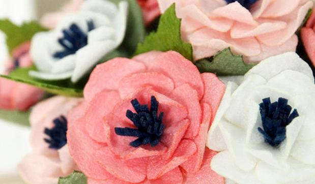 Vilten mooie bloemen decoratie gratis knip diy materiaalpakket handgemaakte bloemen van vilt voor decoratie en huis