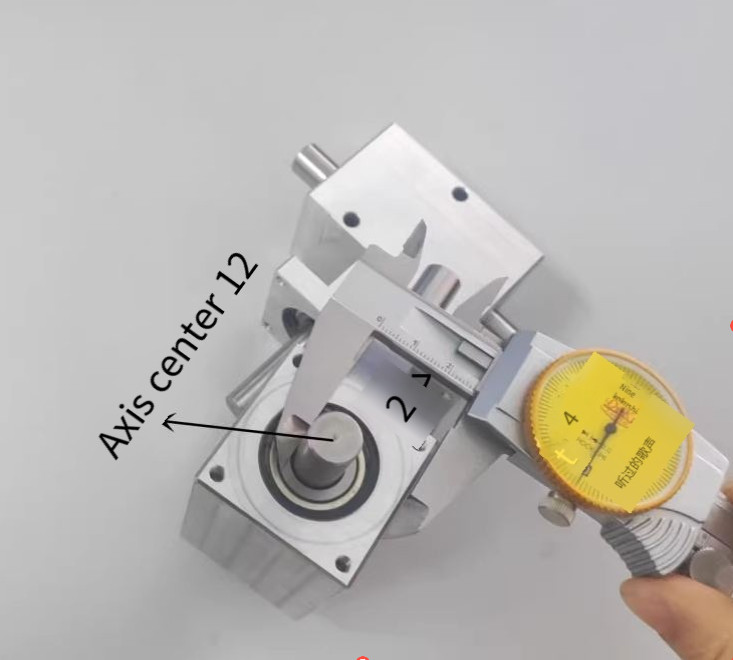 1: 1 Small Corner Device Spiral Bevel Gear 12MM Dual Output Shaft Differential Assembly Gearbox 1M 25T 2000RPM