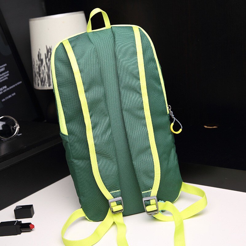 Décontracté Simple petit sac à dos unisexe en plein air Trekking sac à dos hommes femmes 10L léger sac de voyage toile sac à dos pour les filles