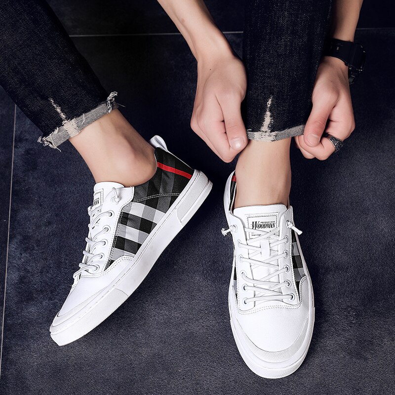 Comfortable Walking Damping Men Shoes Soft Breathable Casual Shoes Sneakers Men's Lightweight Outdoor Trendy Shoes