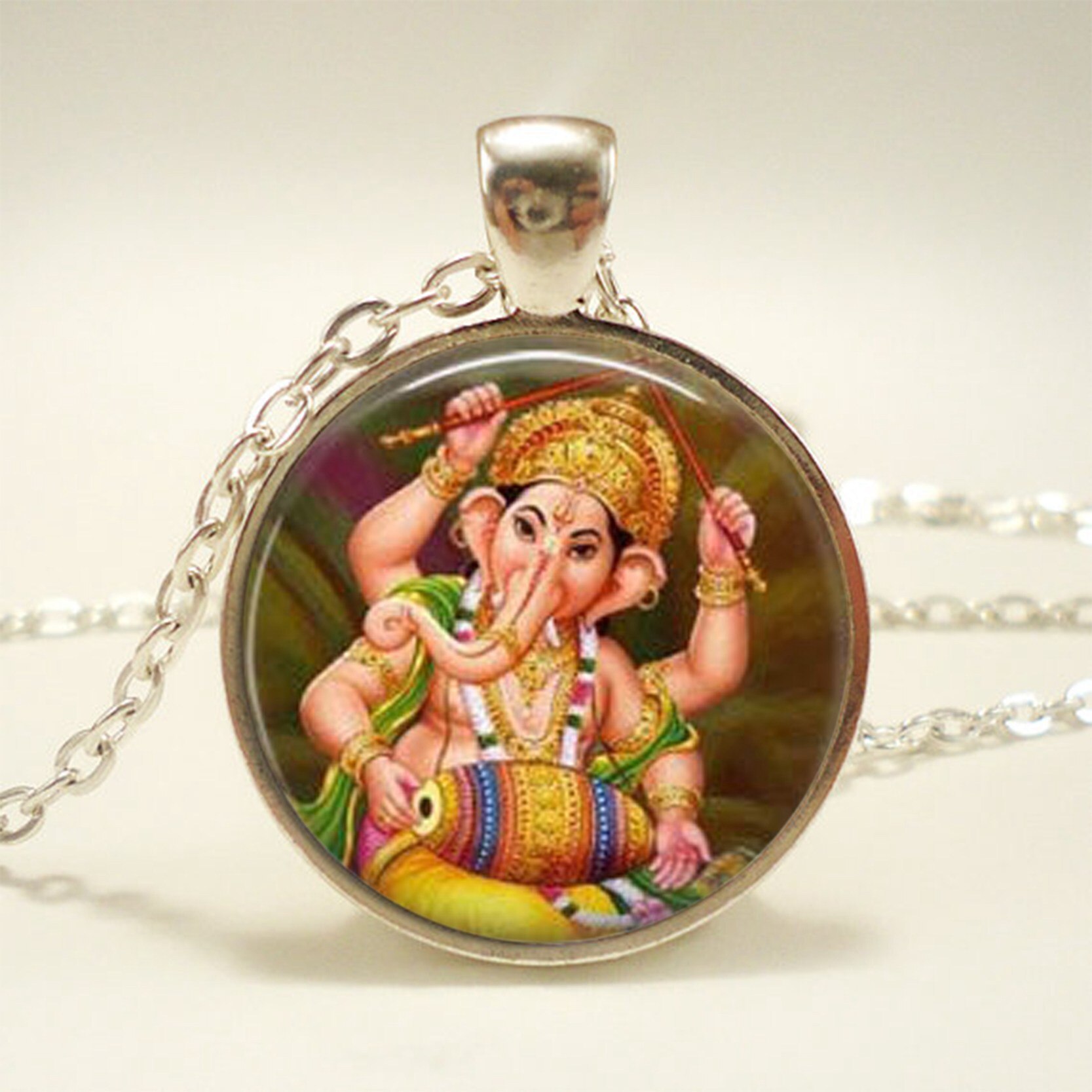 Krishna and Radha Amulet Necklace Glass Cabochon Jewelry Silver Chain Lakshmi Pendant Hinduism Shiva Necklace for Women: 2