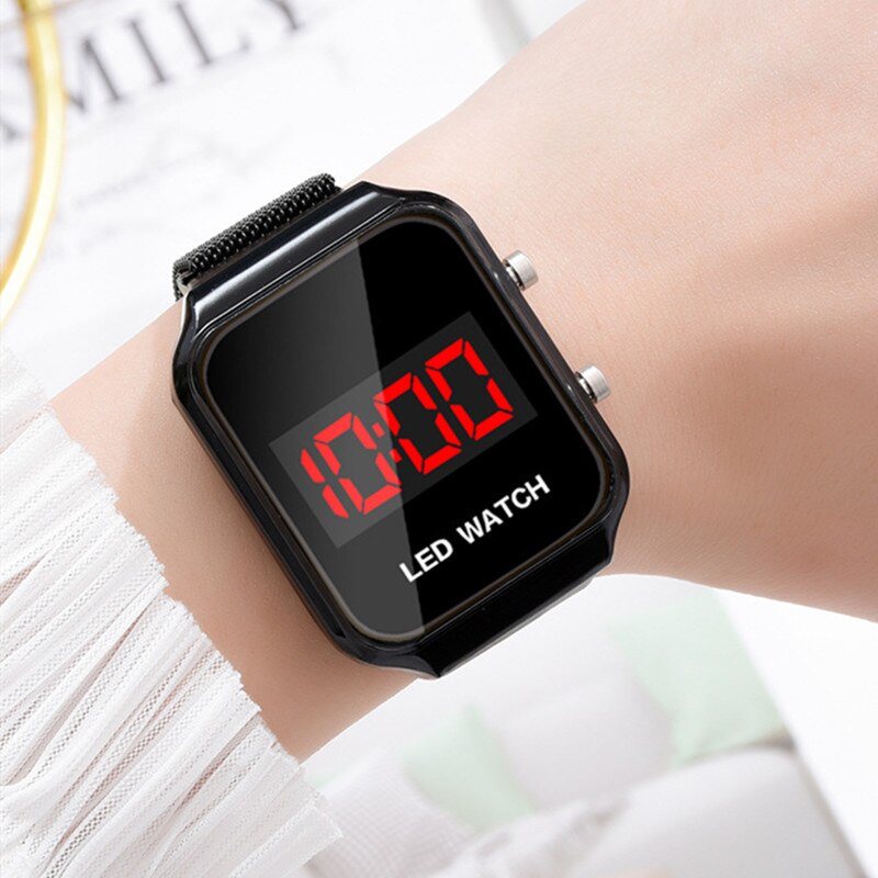 Reloj Digital deportivo cuadrado con personalidad para estudiantes , reloj de aleación con hebilla magnética para hombres y mujeres, relojes para parejas