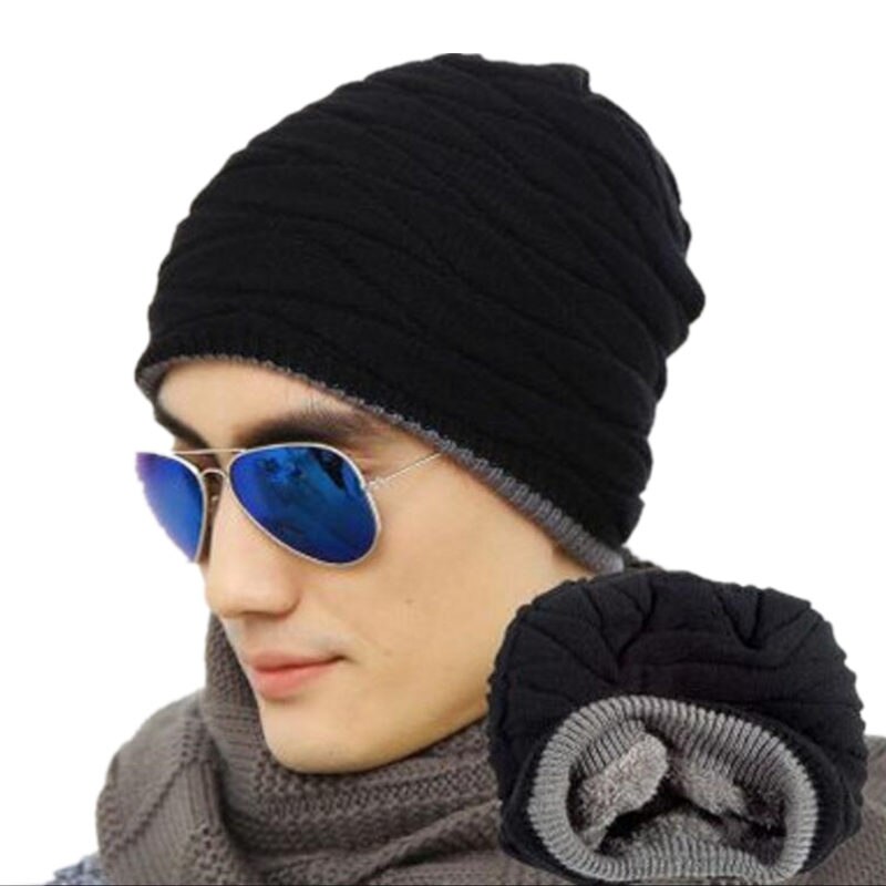 Unisex Voegen Fluwelen Mutsen Warme Gebreide Muts Man En Vrouwen Winter Hoed Effen Kleur Elastische Stijlen Cap Klassieke Winter baret: Black