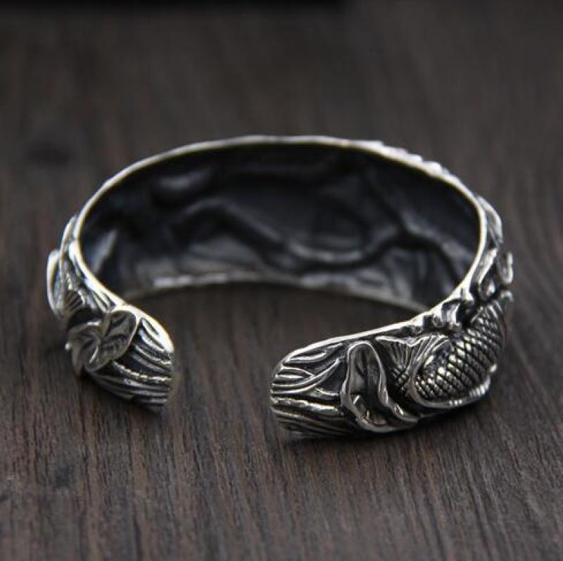 Vintage Zilveren Kleur Karper Open Manchet Bangle Unisex Prachtig Gesneden Mode Armband