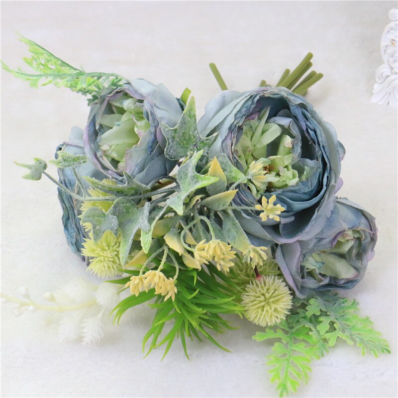 High-grade artificial flower European Bridal bouquet Rose plants home decoration wedding props ranunculus flower Girlfriend: Blue