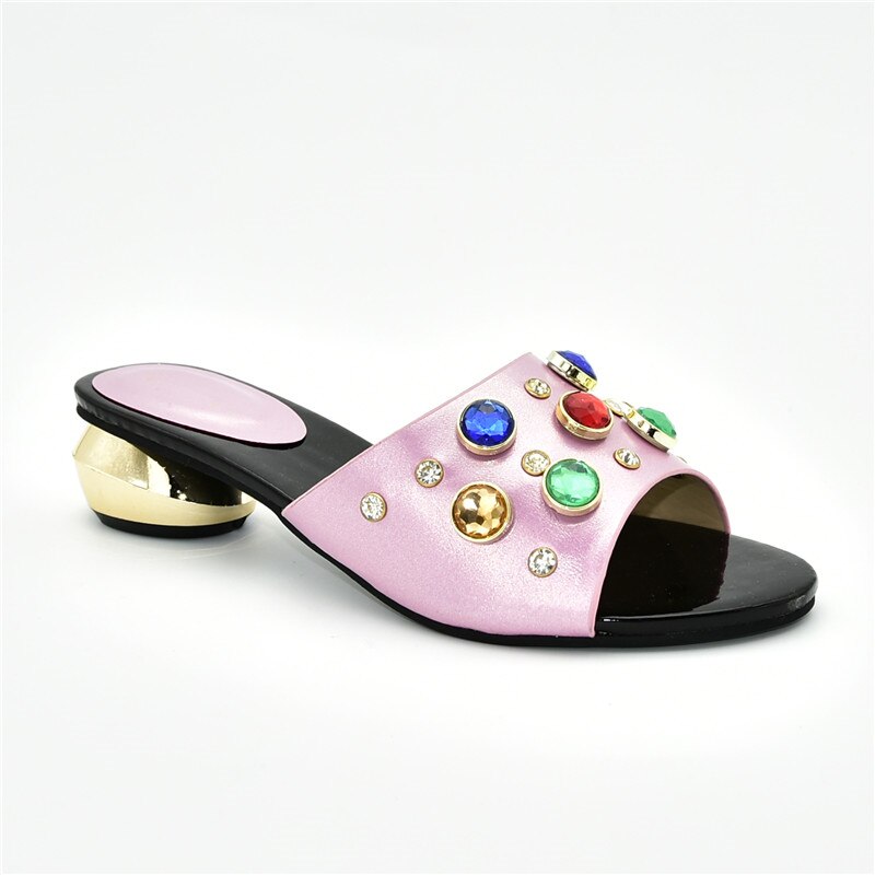 Sko dame luksus dame sandaler med hæler italienske kvinner bryllup sko dekorert med rhinestone pumps dame sko
