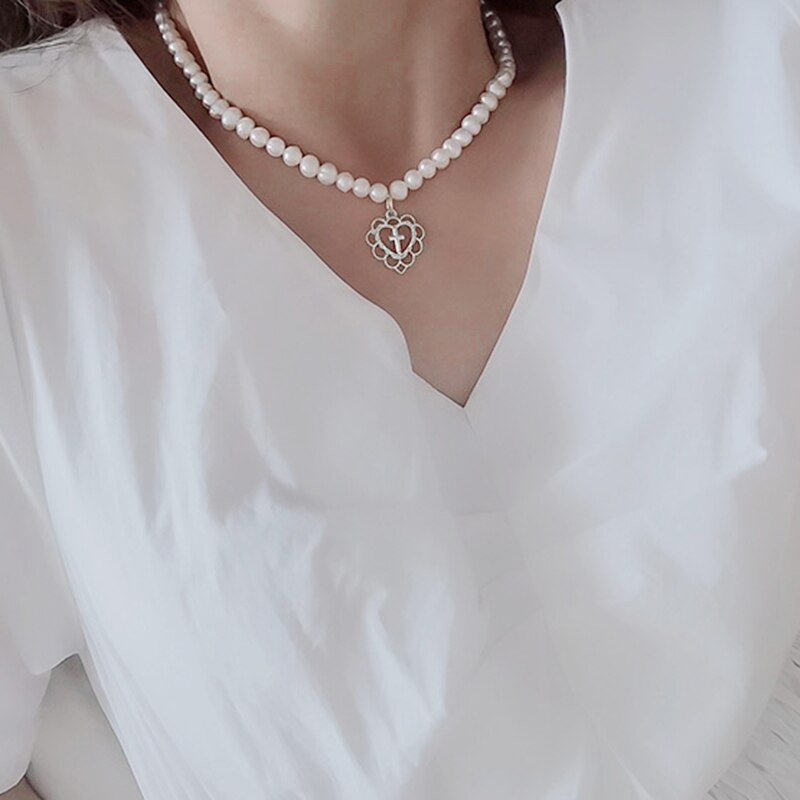 Punk gotisch Harajuku Perle Kette Halsketten Hohl Herzförmigen Anhänger retro Kreuz Halsband Halskette für Frauen Schmuck