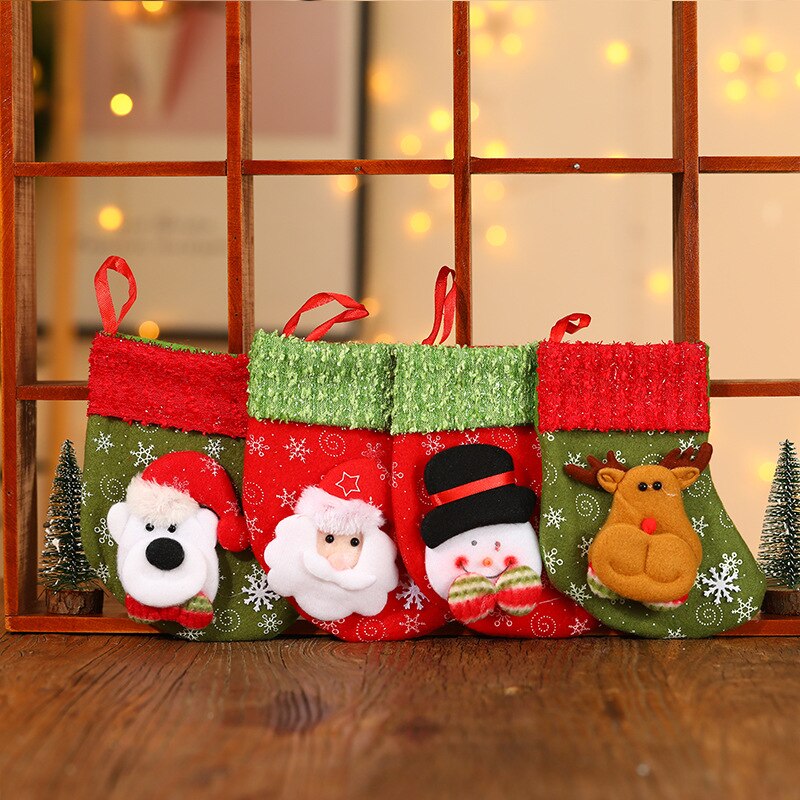 4 teile/los Weihnachten socken tasche anhänger freundlicher Süssigkeit tasche Karikatur kleine socken tasche ornamente: verrotten