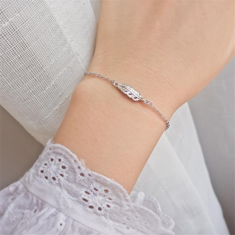 Simple Leaf 925 Sterling Silver Jewelry Women Personality Feather Exquisite Popular Bracelets SB210