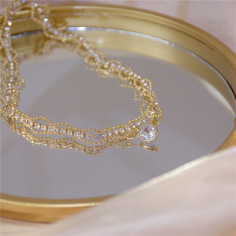 Koreaanse Mode Gold Crystal Hanger Korte Ketting Voor Vrouw Luxe Prachtige Sleutelbeen Ketting Partij Sieraden Accessoires