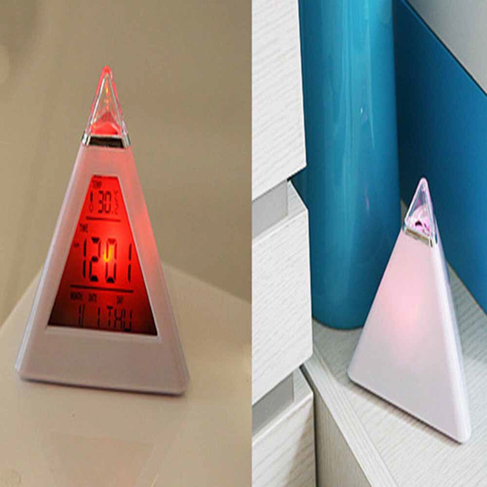 Gekwalificeerde piramide temperatuur 7 kleuren led verandering achtergrondverlichting led maan wekker piramide stemmingsklok