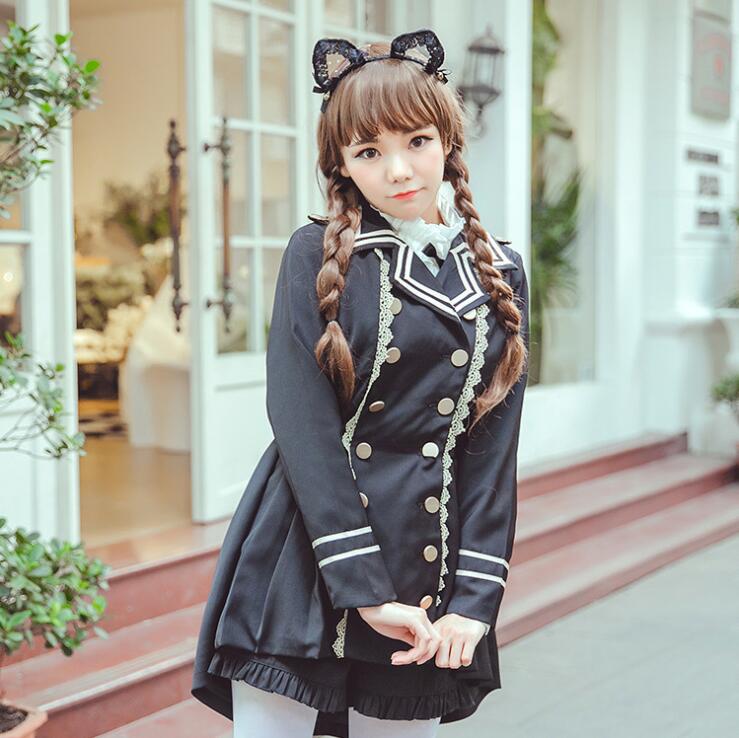 Japansk collegestil vintage dubbelknäppt spets slagslag svala svans trench lolita kappa långärmad skjorta shorts kostym loli cos