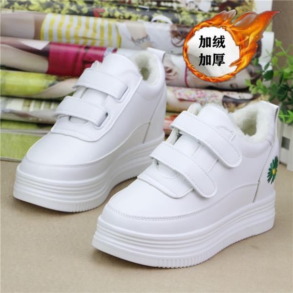 Koreaanse schoenen casual dames sneakers dames klompen platform verhoogde flats ronde neus winter creepers kruis klein: 2 / 36