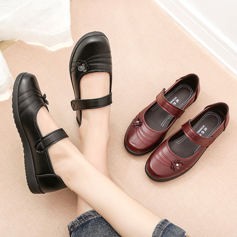 Women Mary Janes Flats Leather shoes women cheap comfort female flats flower casual shoes woman Round Toe flat black shoes