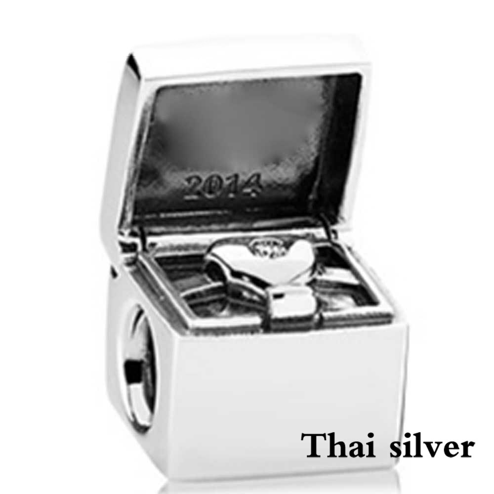 2019 NEW Thai Argento Nobile Arco Metropolitana Carosello Romantico Giorno di san valentino del Regalo di Fascino del Fiocco di Neve In Rilievo Collezione In Edizione Limitata: PDLLW0710