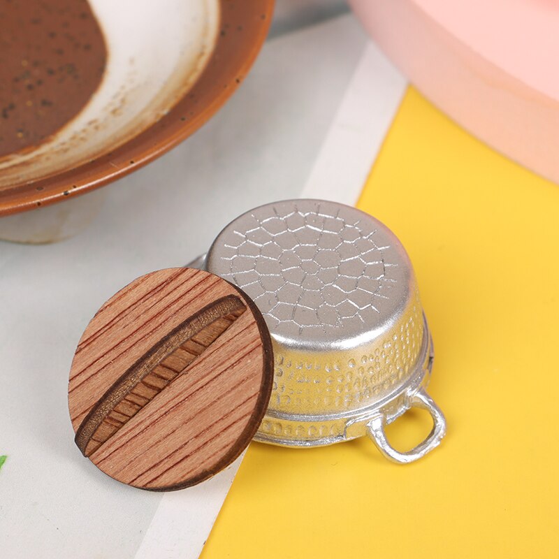 1pc Casa Delle Bambole Decorazione in Miniatura di trasporto Utensili Da Cucina di Cottura merce mini pentola Caldaia padella con Coperchio Casa di Bambola Accessori