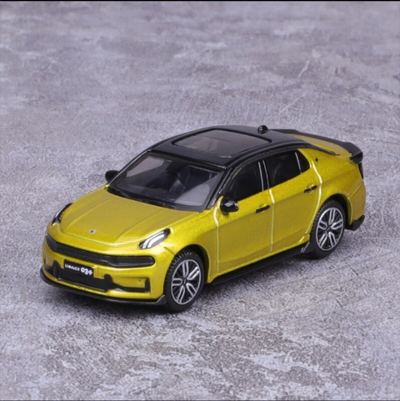 1:64 Lynk &amp; Co 01 02 Alloy Car Model Lynk &amp; Co 03 05 Diecast Toy Vehicle High Simitation Cars Toys For Children Kids Xmas: 03 Gold