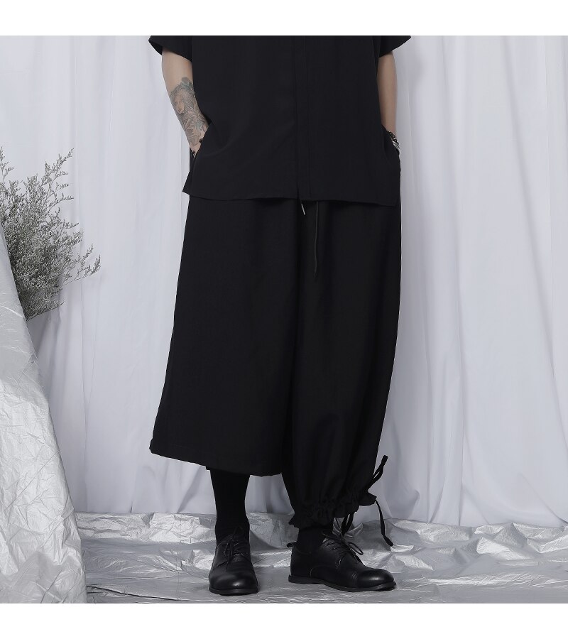Originale afslappede bukser herre trendy personlighed yamamoto vind mørk asymmetrisk længde løse brede ben cropped bukser